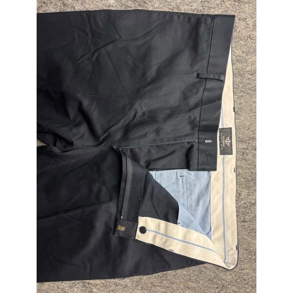 Dockers Essential Khaki Straight Fit D2 Black Pants Mens 38x29 100% Cotton